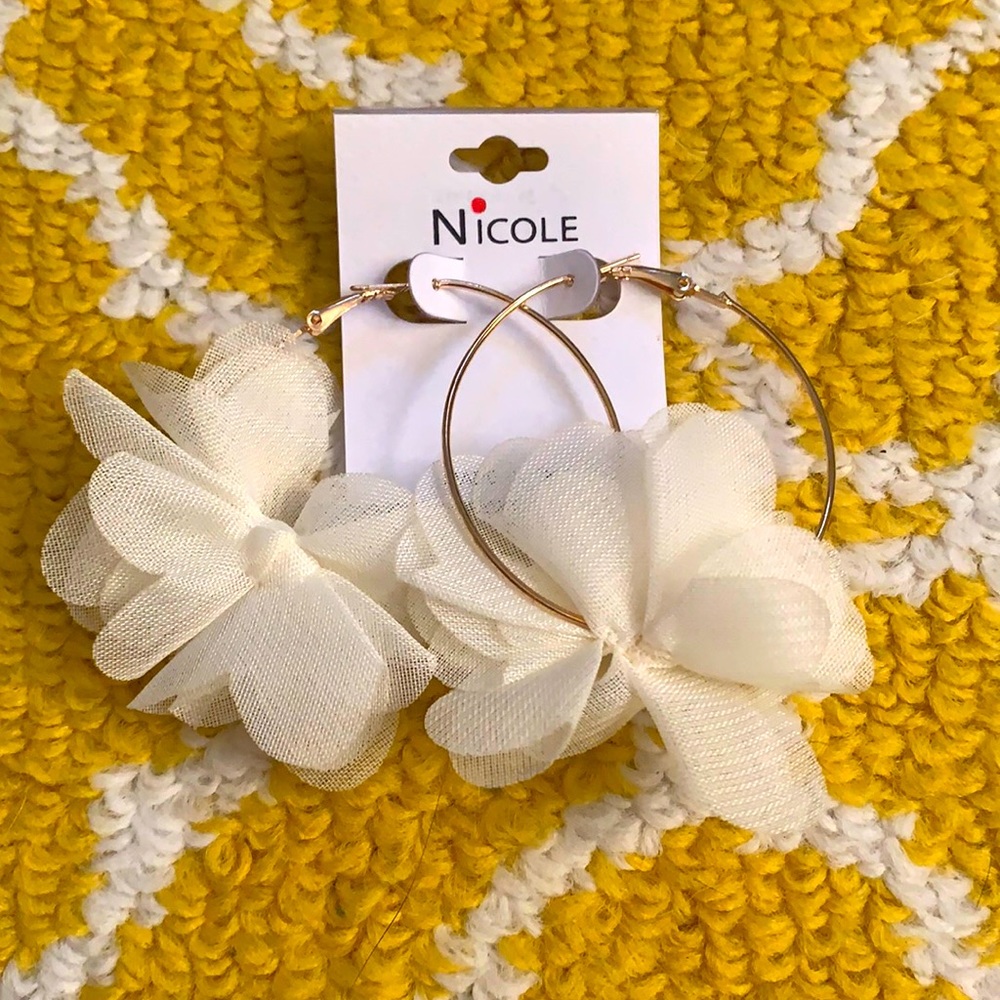 Nicole earrings